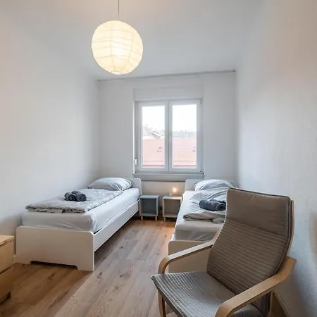 شقة Am Pfaelzerplatz - 3 Und 6 Betten *