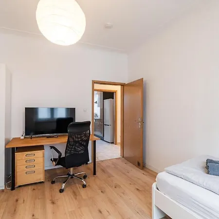 شقة Am Pfaelzerplatz - 3 Und 6 Betten *